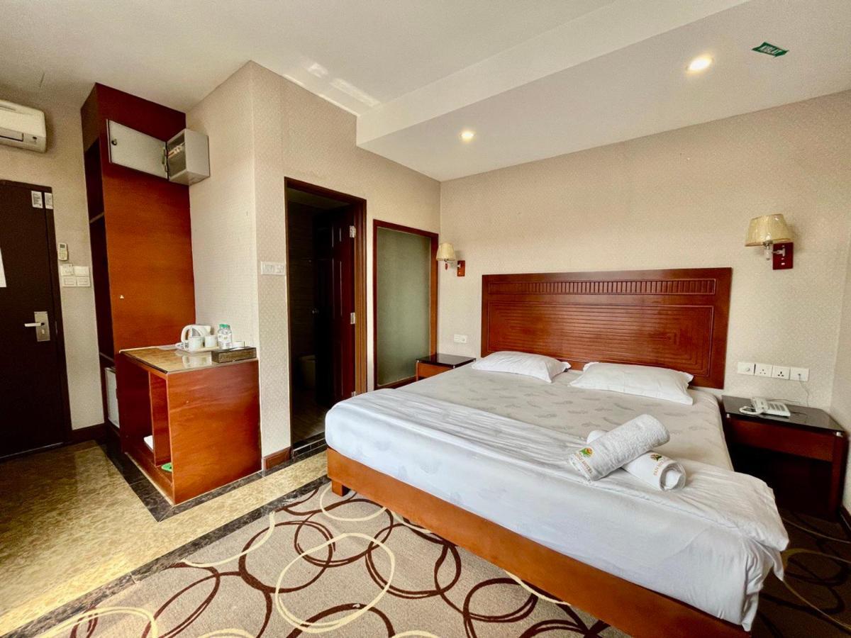 Fan Holiday Hotel Kuala Lumpur Buitenkant foto